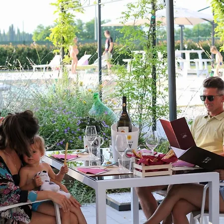 La Corte Dei Vizi ベッド・アンド・ブレックファスト 4*