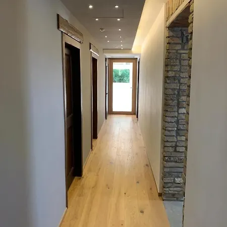 La Corte Dei Vizi Clauiano