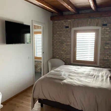 La Corte Dei Vizi ベッド・アンド・ブレックファスト 4*