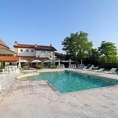 Frühstückspension La Corte Dei Vizi 4*